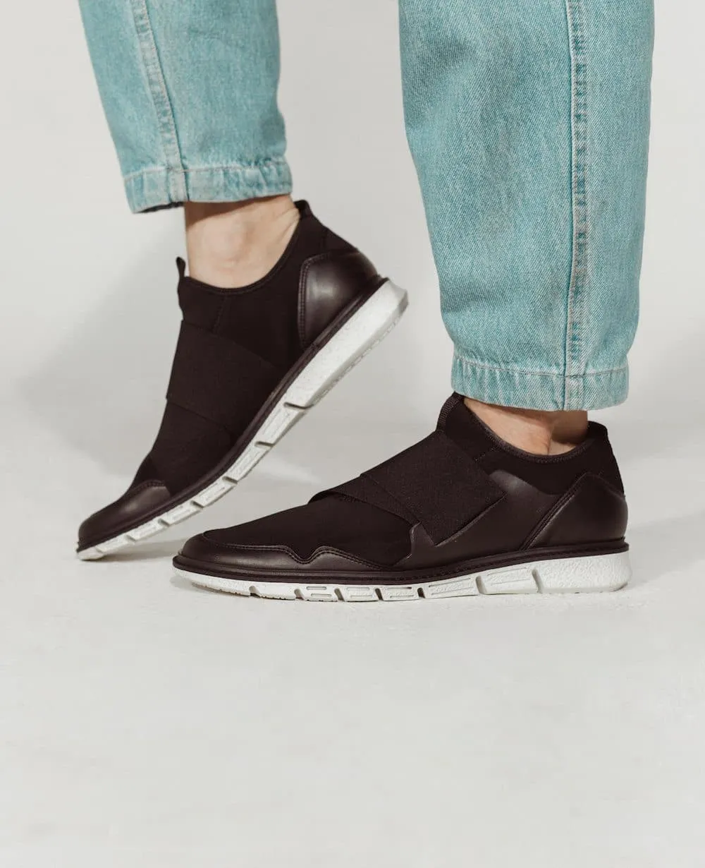 'Caspar' - men's vegan sneaker by Zette Shoes - black with white sole