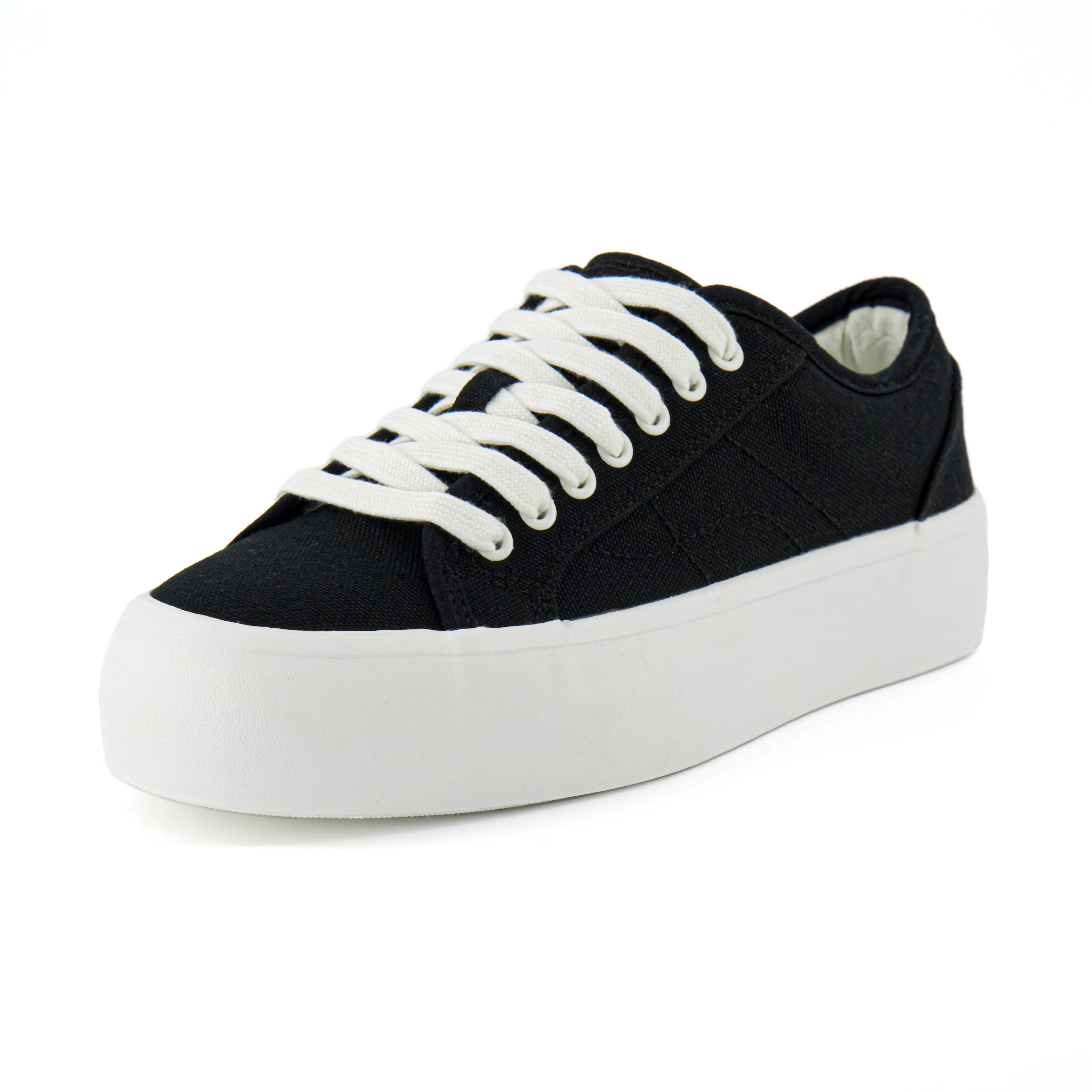 Tag Low Top Canvas Sneaker