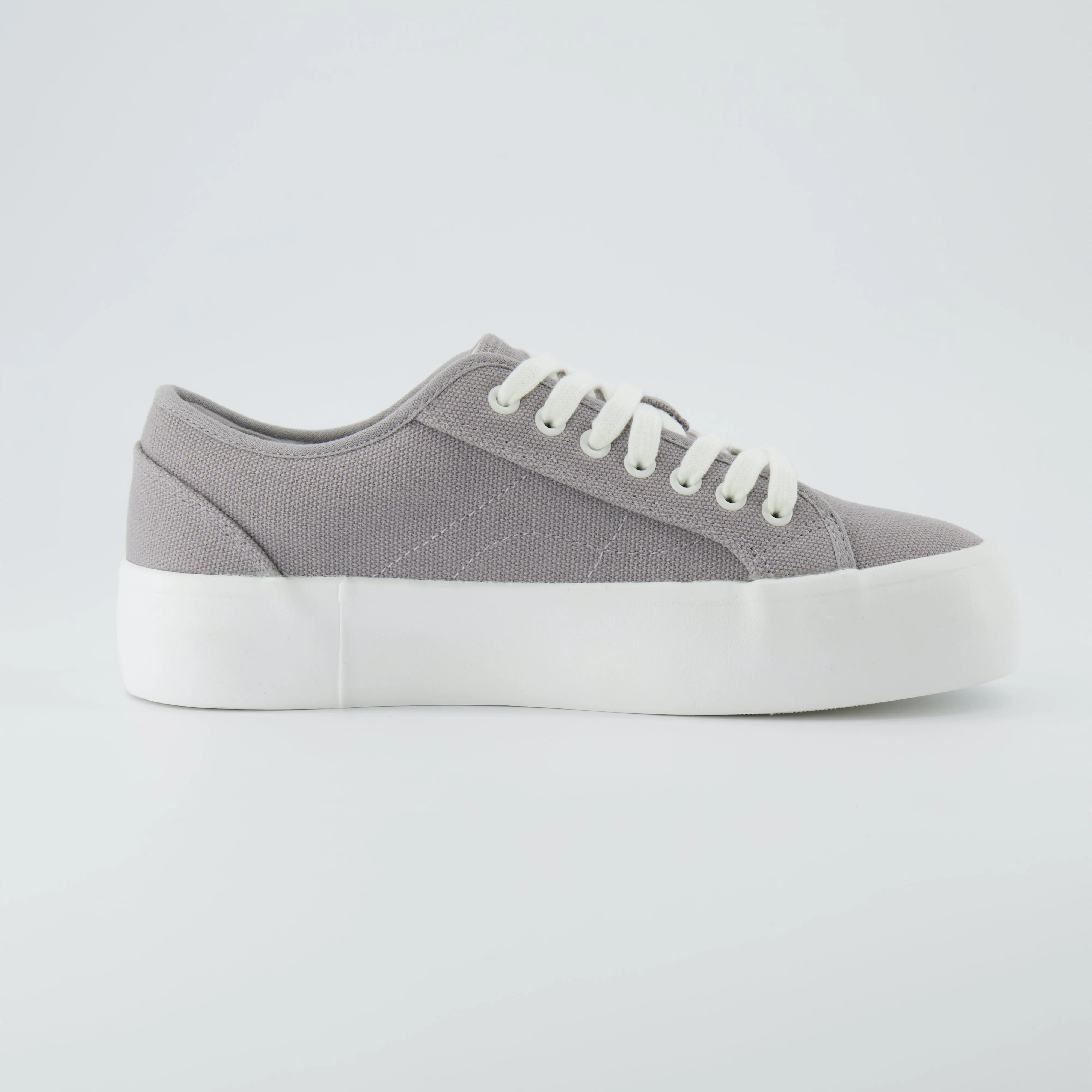 Tag Low Top Canvas Sneaker