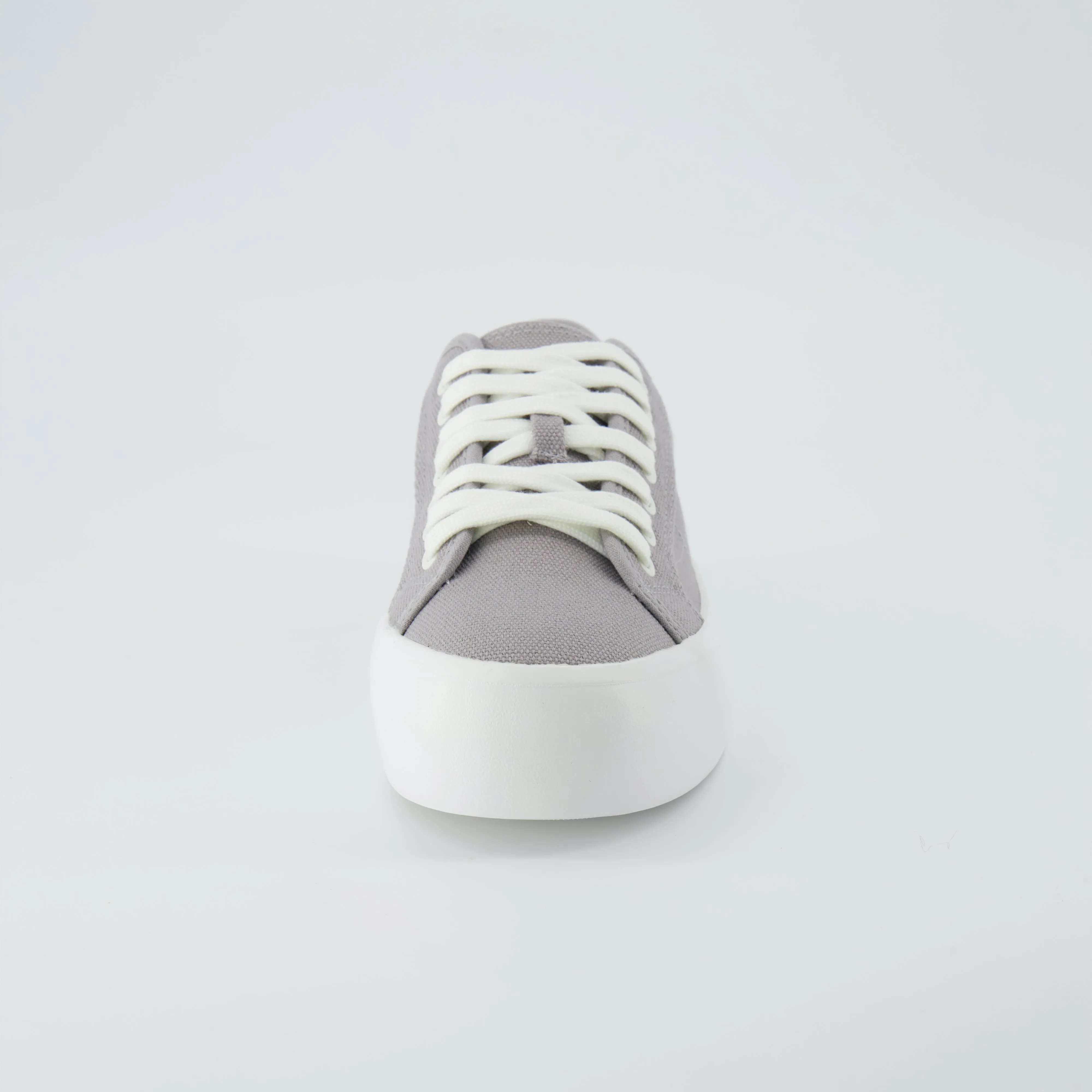 Tag Low Top Canvas Sneaker