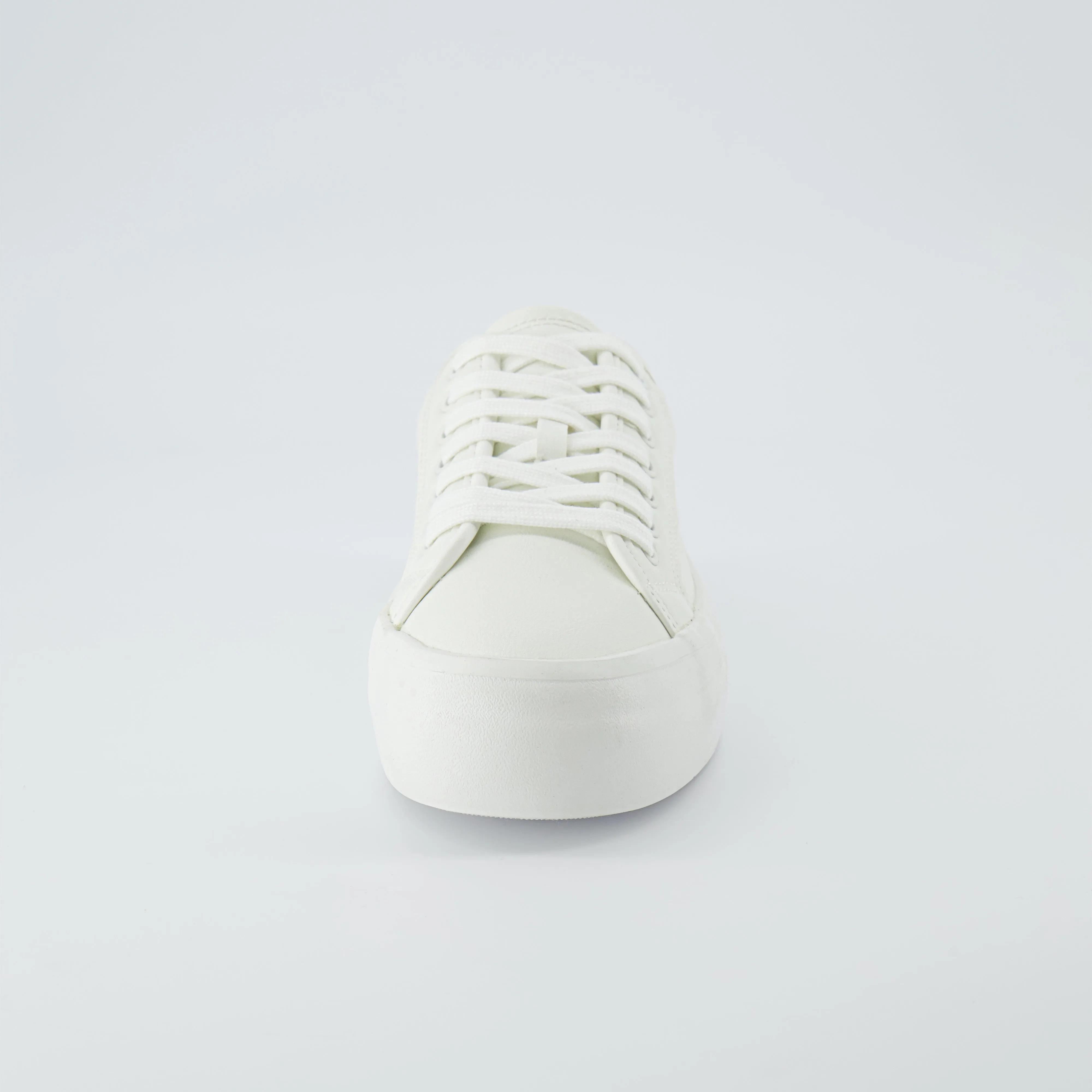 Tag Low Top Canvas Sneaker